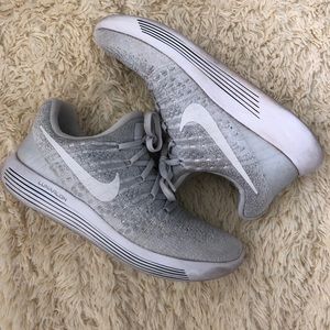 Nike lunar epic low flyknit 2